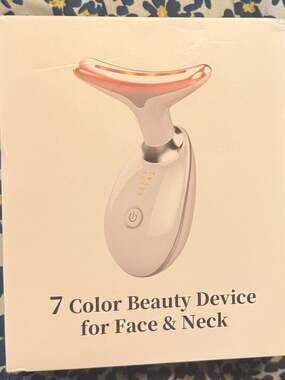 7 Color Beauty Device for Face & Neck LED Skin Rejuvenation Massager